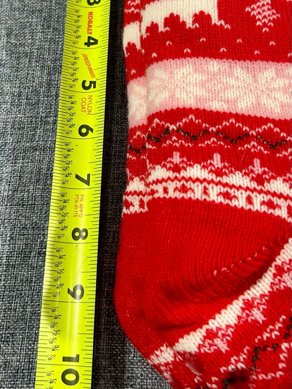 Cozy Red Sherpa-Lined Holiday Patterned non-slip Sock